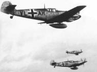 Asisbiz Messerschmitt Bf 109E7 JG52 Stkz VL+AH, VL+AK and VL+AL being ferried to Rumania 1941 01