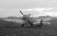 Asisbiz Messerschmitt Bf 109E3 Stab III.JG53 Winkel Walter Radlick France 1940 02