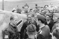 Asisbiz Messerschmitt Bf 109E4 Stab III.JG53 Chevron triangle Wolf Dietrich Wilcke 1940 c Helmut Schmidt 1