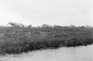 Asisbiz Messerschmitt Bf 109E4 Stab JG53 Winkel Doppelbalken France Aug 1940 01