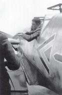 Asisbiz Aircrew Luftwaffe ace Werner Molders 03