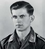 Asisbiz Aircrew Luftwaffe pilot Herbert Tzschoppe who became a POW on 15th Sep 1940 01