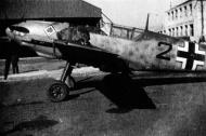 Asisbiz Messerschmitt Bf 109E3 JG53 Black 2 France 1940 01