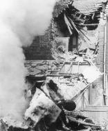 Asisbiz Messerschmitt Bf 109E4 1.JG54 White 6 Fritz Hotzelmann WNr 1096 crashsite Hardy street Maidstone 5th Sep 1940 01