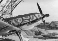 Asisbiz Messerschmitt Bf 109E7 JG54 during operation Barbarossa Russia 1941 01