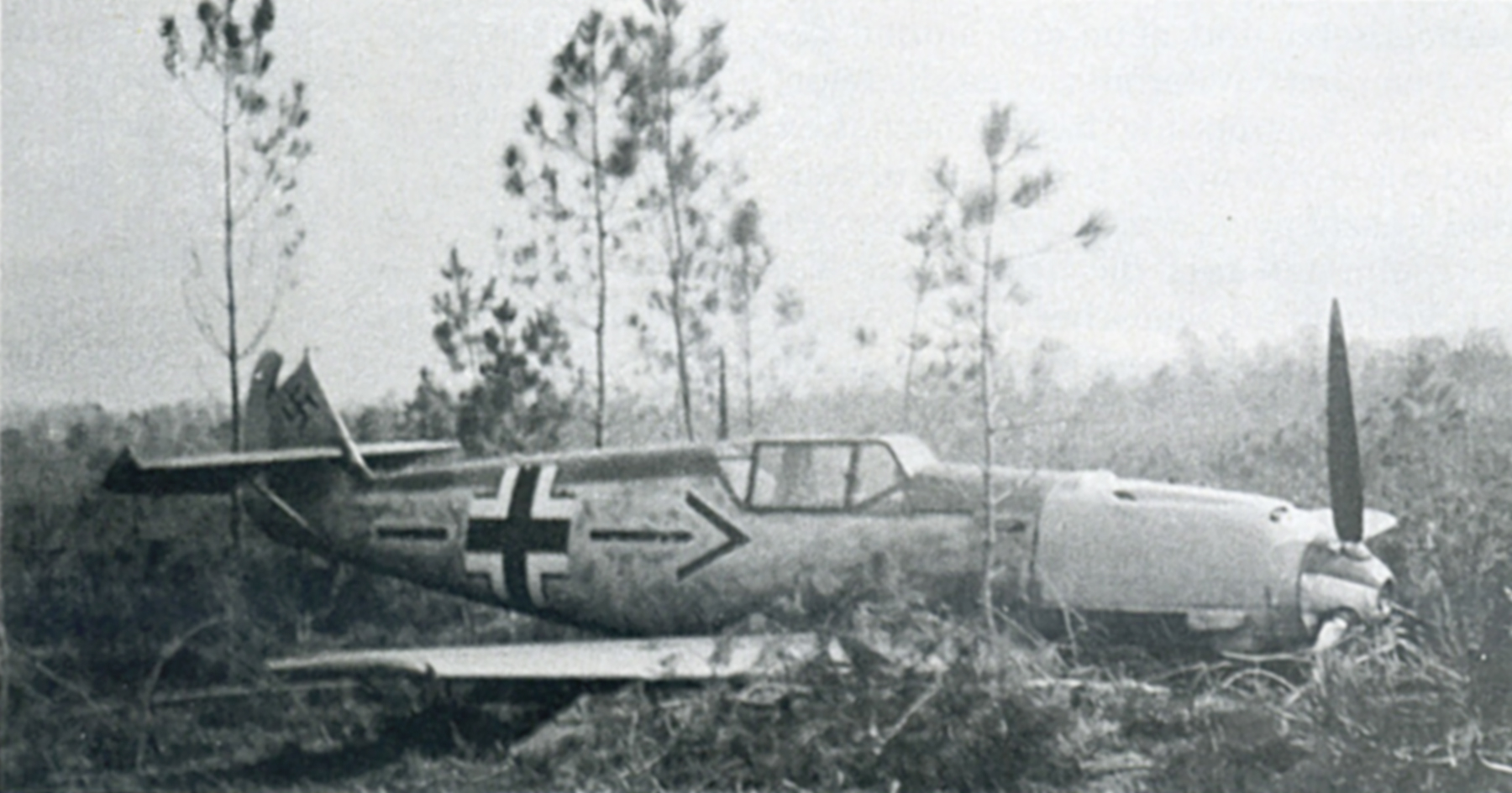 Messerschmitt Bf 109E3 Stab JG54 Hannes Trautloff WNr 724 force landed 01