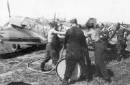 Asisbiz Messerschmitt Bf 109E7B Stab II.JG54 Paul Steindl Arad Rumania 1941 04