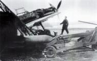 Asisbiz Messerschmitt Bf 109E4B II.JG54 loading a 250kg bomb France Oct 1940 01