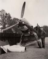 Asisbiz Messerschmitt Bf 109E1 1.JG76 Red 4 salvaged airframe Radomsko Poland 1939 01