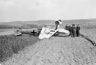 Asisbiz Messerschmitt Bf 109E1 3.JG76 Yellow 2 Dieter Zehl landing mishap France 14th May1940 01