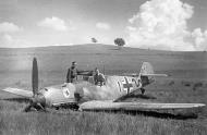 Asisbiz Messerschmitt Bf 109E4 8.JG77 Black 1 belly landed 1941 01