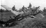 Asisbiz Messerschmitt Bf 109E4 8.JG77 Black 7 being salvaged Balkans 1941 eBay 05