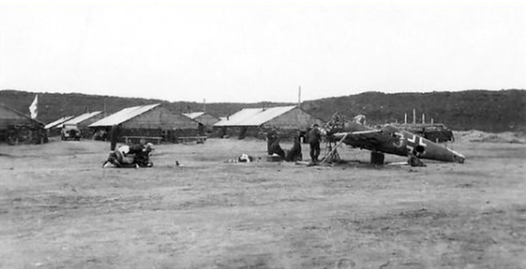 Bf 109E 1.JG77 Yellow 9 used by Hugo Dahmer belly landed Titowka btw 24th n 30th Jul 1941 05