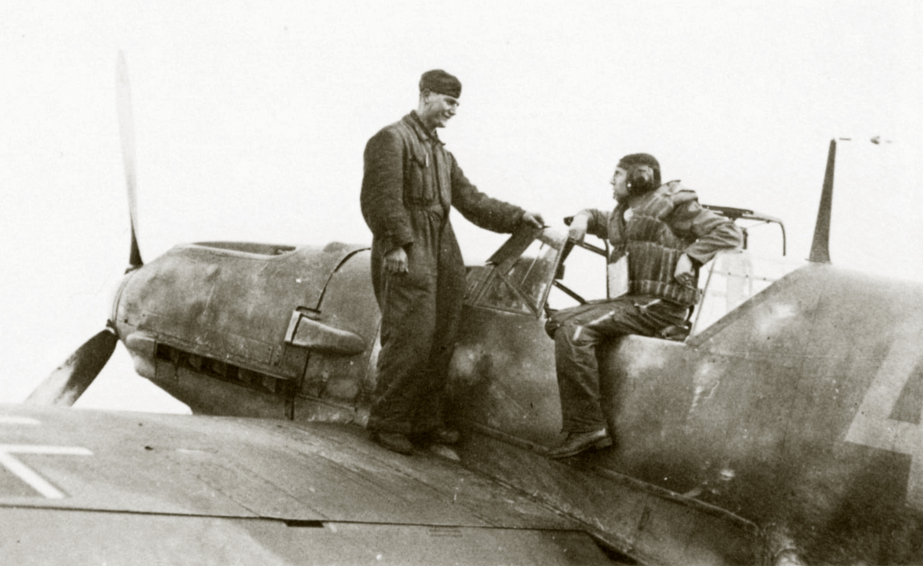 Messerschmitt Bf 109E 3.JG77 Yellow 4 Egbert Jaacks at Herdla Norway July 1941 01