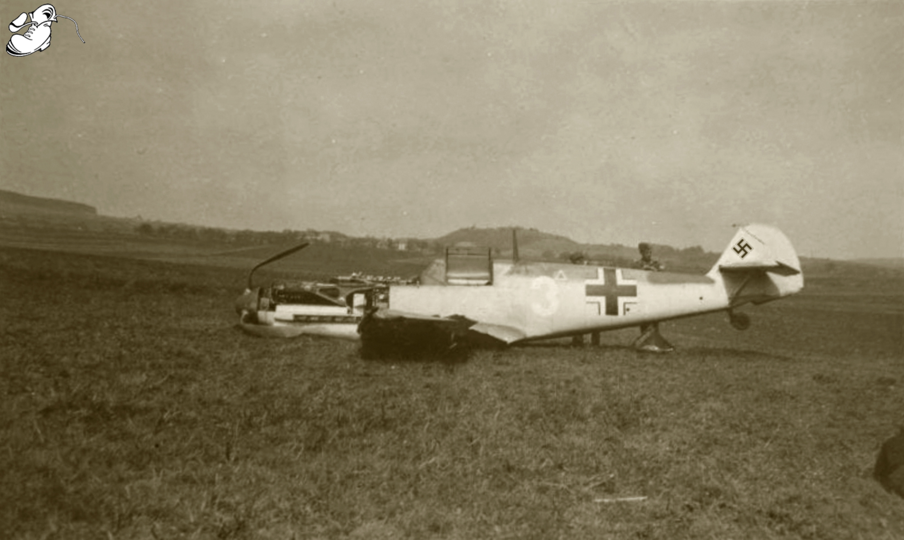 Messerschmitt Bf 109E1 1.JG77 White 3 crash landed Porz Wahn Germany 29th Apr 1940 eBay 02