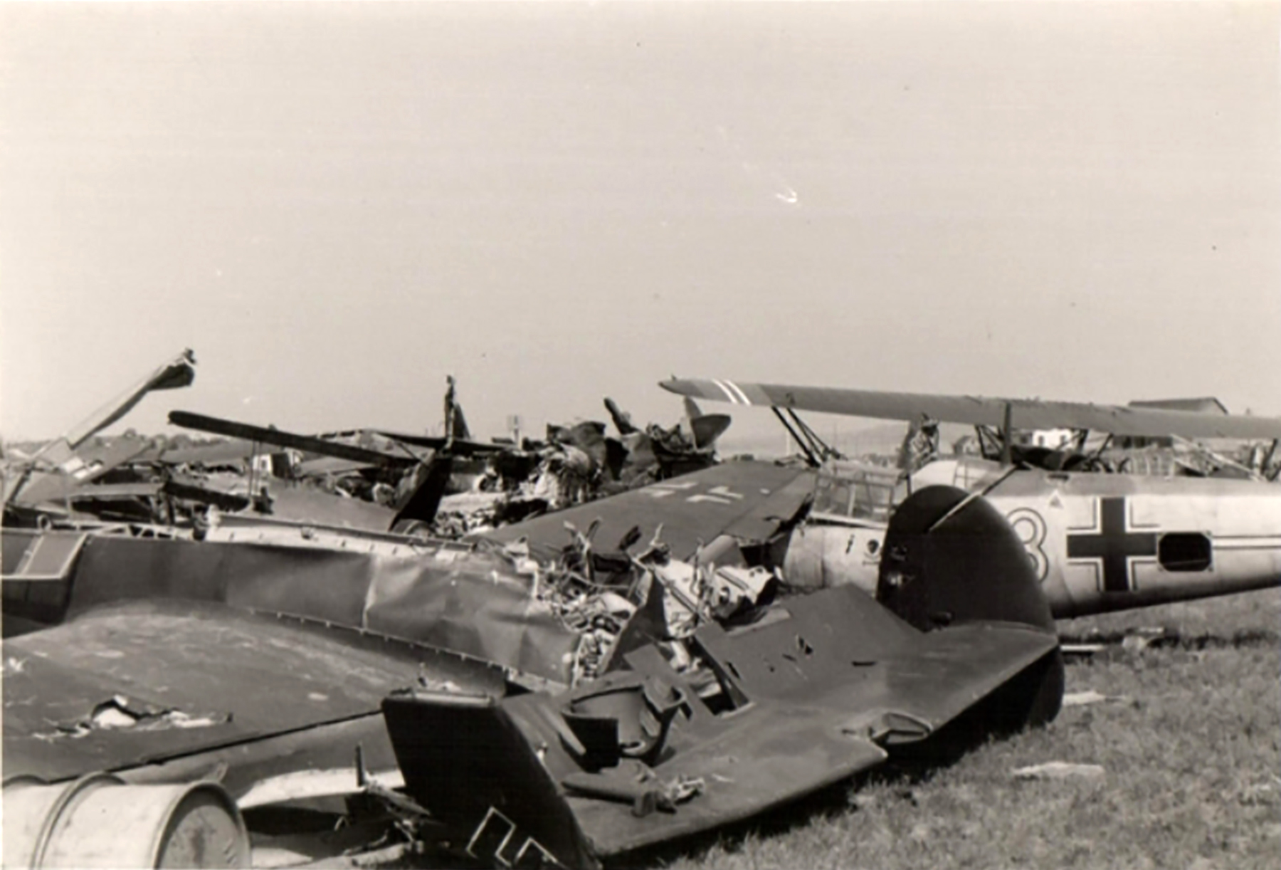 Messerschmitt Bf 109E3 4.JG77 White 8 scrap yard Norway 01