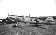 Asisbiz Messerschmitt Bf 109E1 5.JG77 Black 4 Anton Hackl Kristiansand Kjevik Norway Jun 1940 01