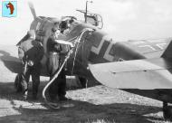 Asisbiz Messerschmitt Bf 109E 5.(S)LG2 Triangle D being refueled Ostfront 1941 eBay 02