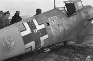 Asisbiz Messerschmitt Bf 109E7B 3.(J)LG2 Brown 5 showing flack damage 1941 01