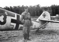 Asisbiz Messerschmitt Bf 109E3 3.(J)LG2 Brown 13 Hasso von Perthes WNr 1399 France 1940 01