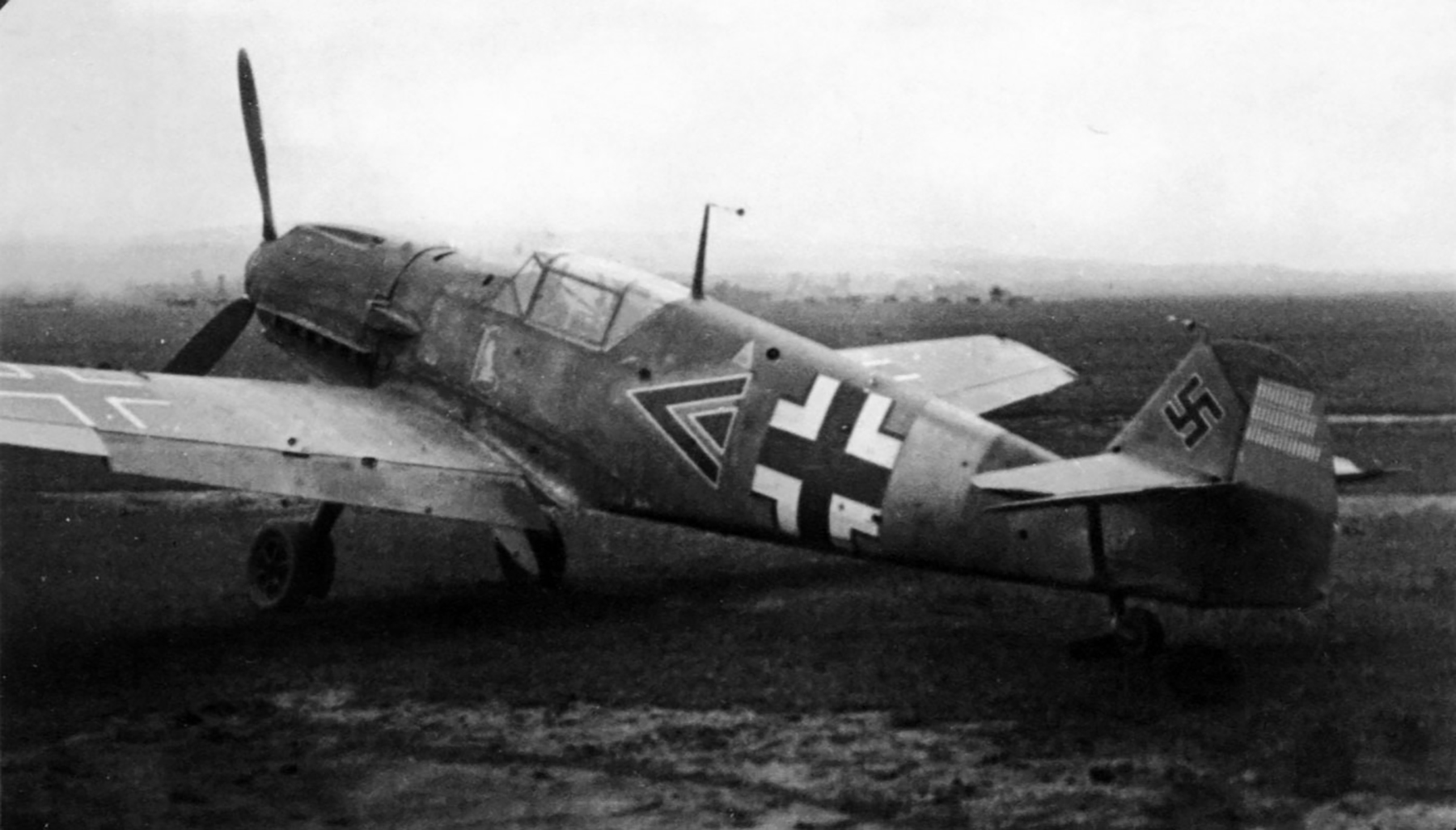 Messerschmitt Bf 109E3 Stab I.LG2 Kommandeur Herbert Ihlefeld WNr 6095 Russia Jul 1941 01