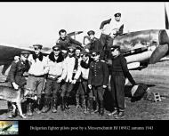 Asisbiz Aircrew Bulgarian fighter pilots pose by a Messerschmitt Bf 109G2 autumn 1943 01