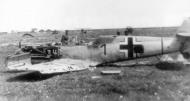 Asisbiz Messerschmitt Bf 109E4 5.J186 Black 1 Dietrich Robitzsch WNr 1257 De Kooy AF 10th May 1940 01