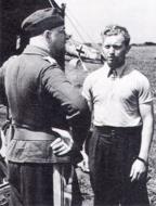 Asisbiz Aircrew Luftwaffe JG2 ace Robert Ritter von Greim+Walter Oesau France 1940 01