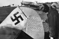 Asisbiz Messerschmitt Bf 109F2 4.JG2 White 1 Egon Mayer WNr 6720 France 1941 02