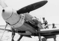 Asisbiz Aircrew Luftwaffe JG27 ace Hans Joachim Marseille North Africa 04