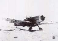 Asisbiz Messerschmitt Bf 109F4Trop 8.JG27 engine test Libya 1941 01