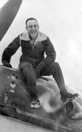 Asisbiz Aircrew Horst Carganico on his Bf 109F 4 Stab II.JG5 Doppelwinkel over 7 Petsamo Finland winter 1942 43 01