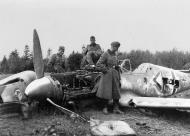 Asisbiz Messerschmitt Bf 109F2 Stab IV.JG51 force landed Russia 1941 01