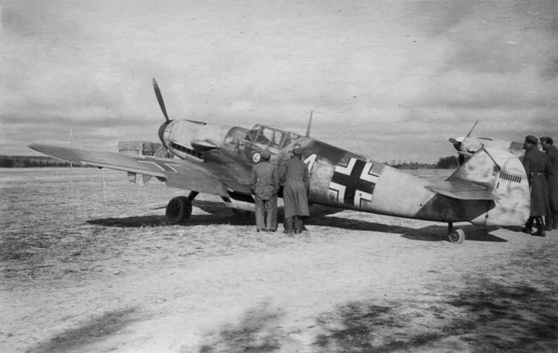 Messerschmitt Bf 109F2 6.JG52 Yellow 4 Dugino Russia Oct 1941 02