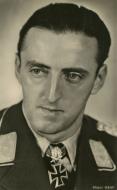 Asisbiz Aircrew Luftwaffe JG52 ace Herman Graf Russia Sep 16 1942 02