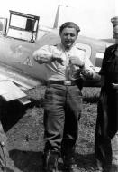 Asisbiz Aircrew Luftwaffe JG52 ace Leopold Steinbatz 01