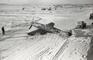 Asisbiz Messerschmitt Bf 109F2 6.JG52 Yellow 4 in Soviet hands Russia Nov 1941 06