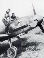 Asisbiz Messerschmitt Bf 109F 9.JG53 Yellow 4 Erich Schmidt Russia July 23 1941 02