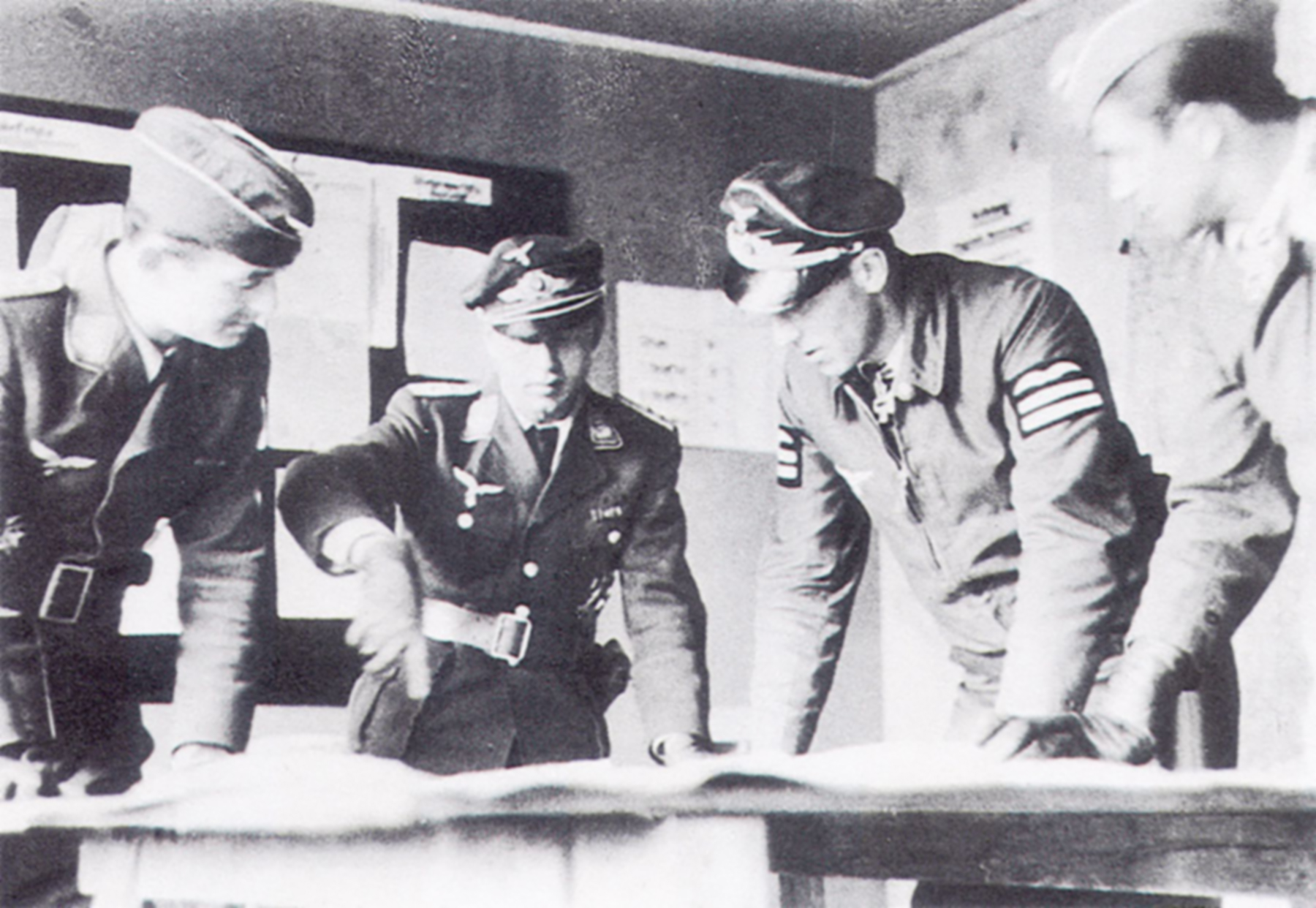 Aircrew Luftwaffe JG54 aces Reinhard Seiler n Dietrich Hrabak 1941 01