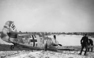 Asisbiz Messerschmitt Bf 109F2 9.JG54 Yellow 7 Alfred Dollefeld WNr 8086 belly landed Russia 28th Jan 1942 02