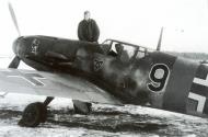 Asisbiz Messerschmitt Bf 109F4 8.JG54 Black 9 Russia 1942 02