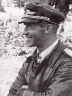 Asisbiz Aircrew Luftwaffe JG77 ace Anton Hackl 02