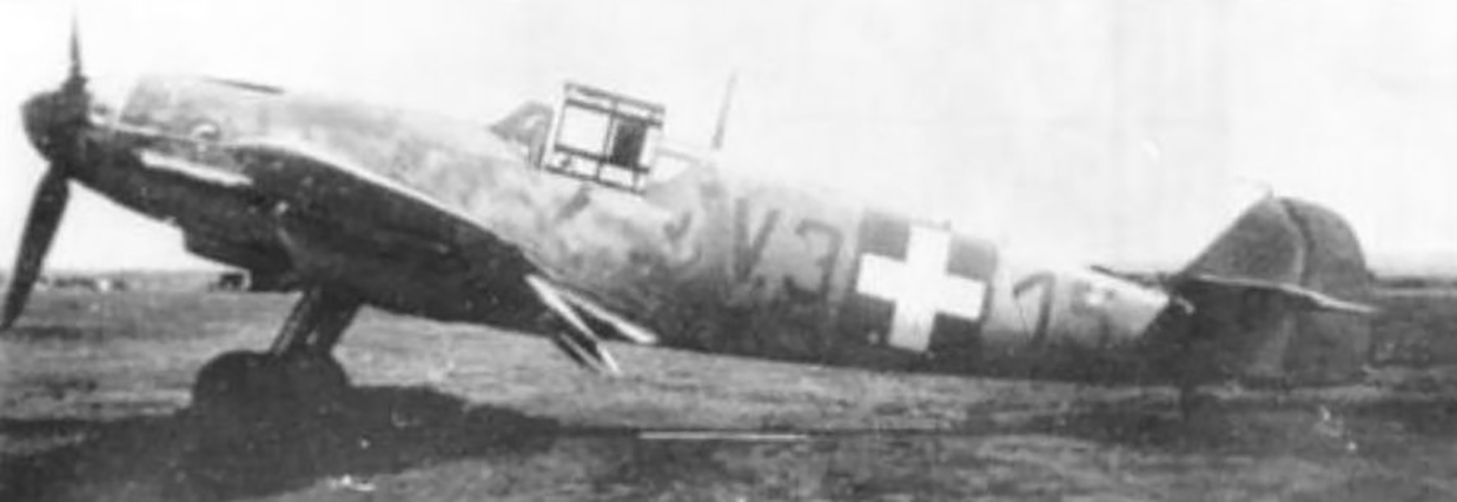 Messerschmitt Bf 109F RHAF 101.1 V3+15 Debrody Hungary 1942 0A