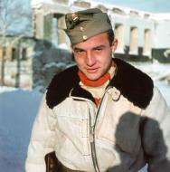 Asisbiz Aircrew Luftwaffe pilot RHAF 1.5 Gynes 01