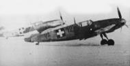 Asisbiz Messerschmitt Bf 109F4 RHAF 101 V2+12 Hungary 1943 Aranysas 2014 11 Page 41
