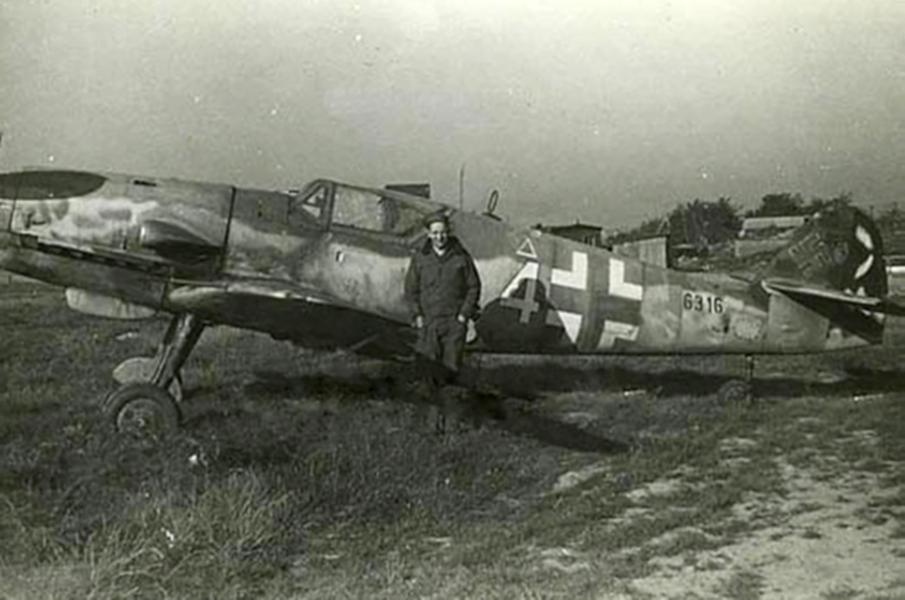 Messerschmitt Bf 109G14AS Erla White 4 WNr 786316 Kassel Germany Jun 1945 ebay 03
