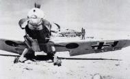 Asisbiz MTO Messerschmitt Bf 109G abandoned Martuba Libya November 1942 01