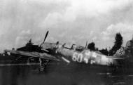 Asisbiz Messerschmitt Bf 109G12 JG105 White 60 Germany 1945 03