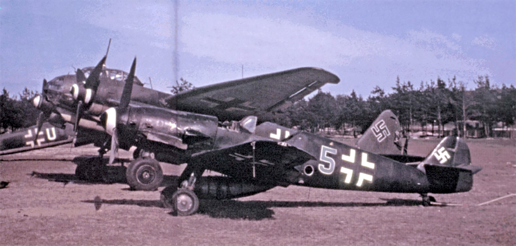 Messerschmitt-Bf-109G6AS-Erla-2.EJG2-Erg