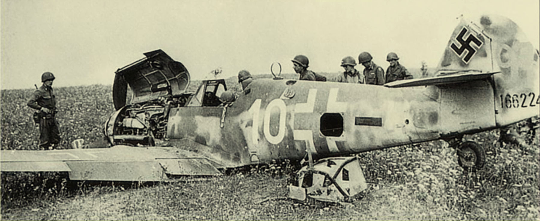 Messerschmitt Bf 109G6 Erla 4.JG3 White 10 WNr 166224 force landed Germany 28th Aug 1944 01